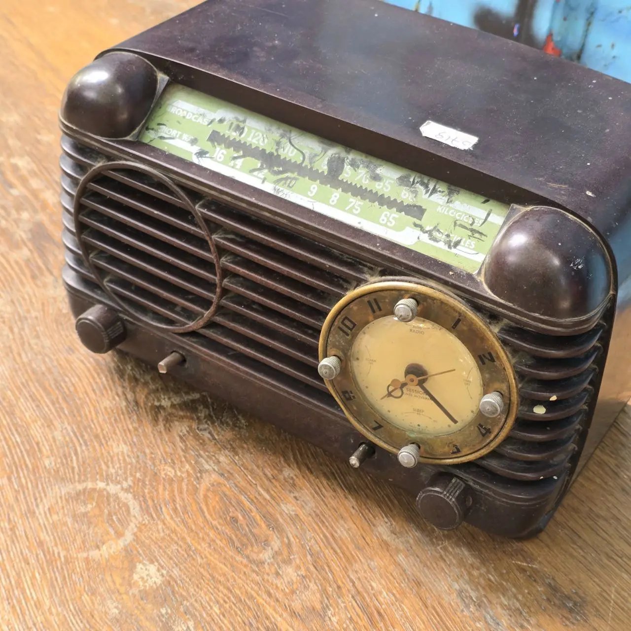 Item lote-03-radio-despertador-valvular-no-se-probo - Image 2