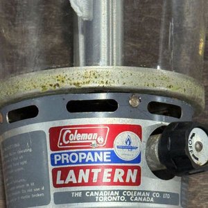 Farol Coleman a Gas Propano Vintage, Hecho en Canadá - imagen 4