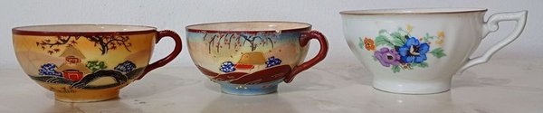 Tres tazas para té japonesas y checoslovacas con detalles de craquelé - imagen 1