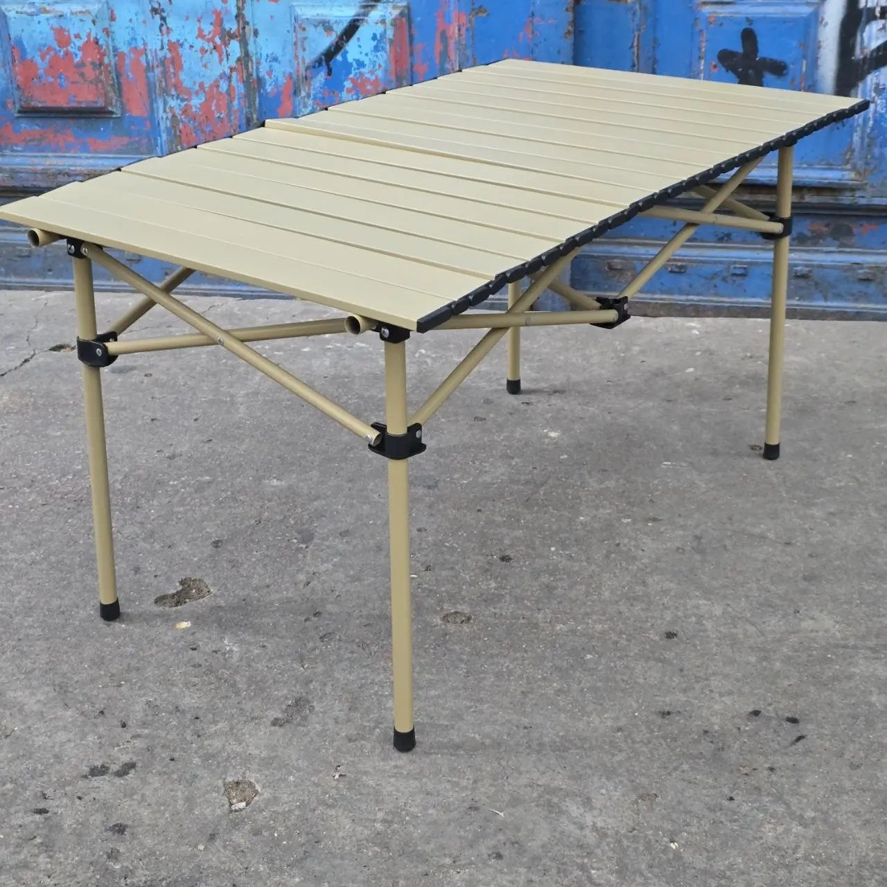 Mesa Plegable Portátil Color Beige