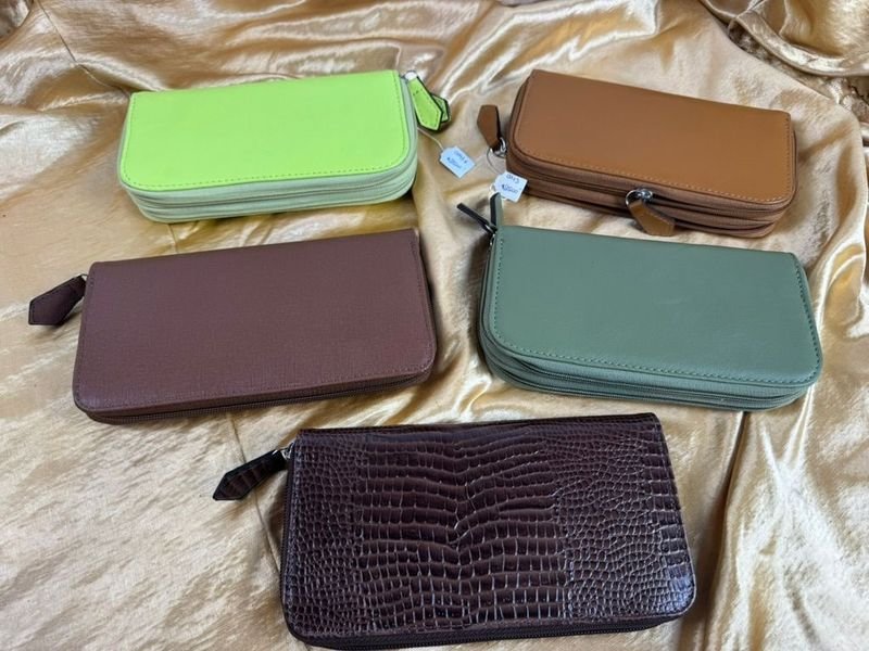 Item 829239 - Image 0