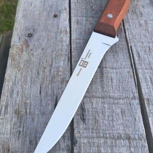 Cuchillo de Cocina Profesional con Hoja de 18 cm y Mango de Madera - imagen 2