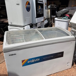 Lote anterior: Gran Cantidad de Electrodomésticos y Artículos para Servicio