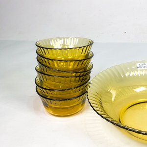 Set de 7 Piezas de Vidrio Hialino Color Ámbar: Bowl Grande y 6 Compoteras - imagen 3