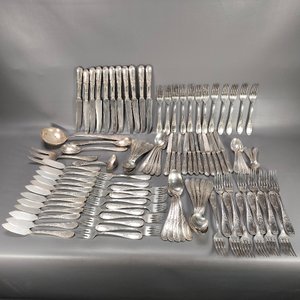 Juego de Cubiertos "Orbrille Paris" 102 Piezas Selladas con Cuños y Cabos Florales - imagen 2