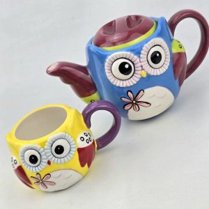 Lote siguiente: Tetera y Taza de Diseño con Forma de Búho