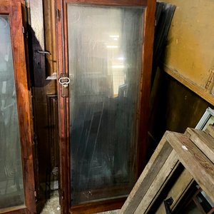 Tres Hojas de Ventana de Cedro con Vidrio - imagen 2