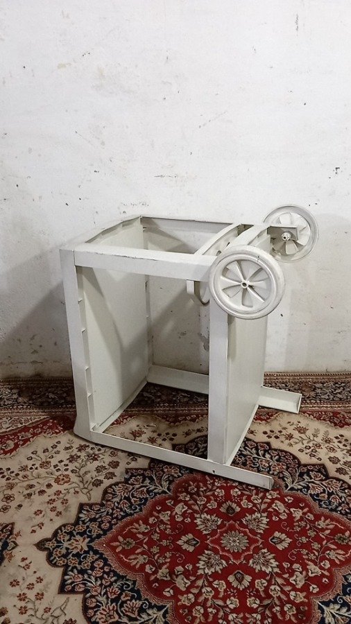Mesa de madera en PVC blanco para exterior - imagen 6
