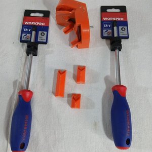Set de 2 Destornilladores Phillips y Afilador de Mechas Workpro - imagen 1