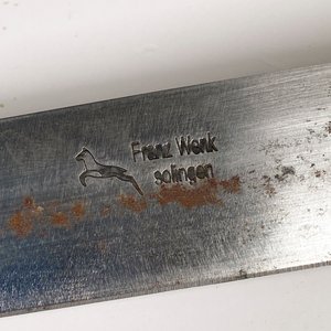 Cuchillo de Acero Solingen con Cabo de Platería Criolla y Vaina - imagen 3