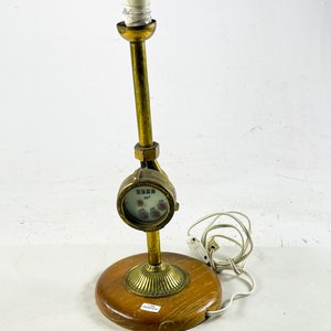Lámpara de sobremesa con contador en bronce y base de madera 44 cm - imagen 1