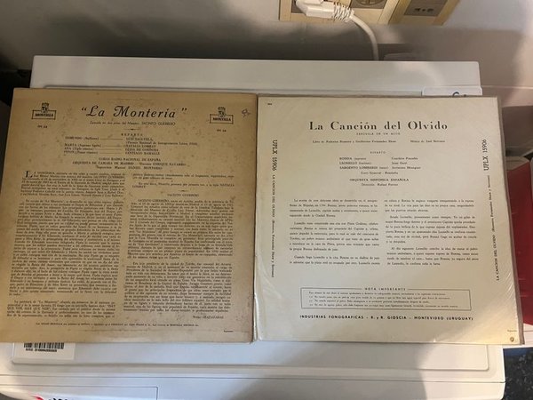 Lote de 2 Discos de Zarzuela: La Montería y La Canción del Olvido - imagen 1