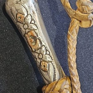 Rebenque de Tiento Fino con Apliques de Plata y Oro - imagen 6