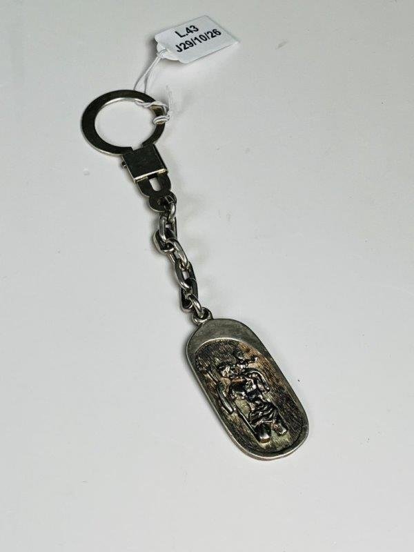 Llavero de Plata con Imagen de San Cristóbal - imagen 1