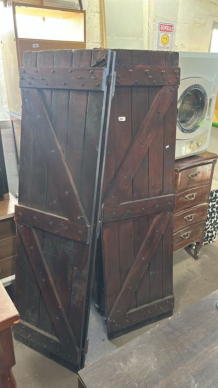 Lote anterior: Puertas de madera para almacenamiento