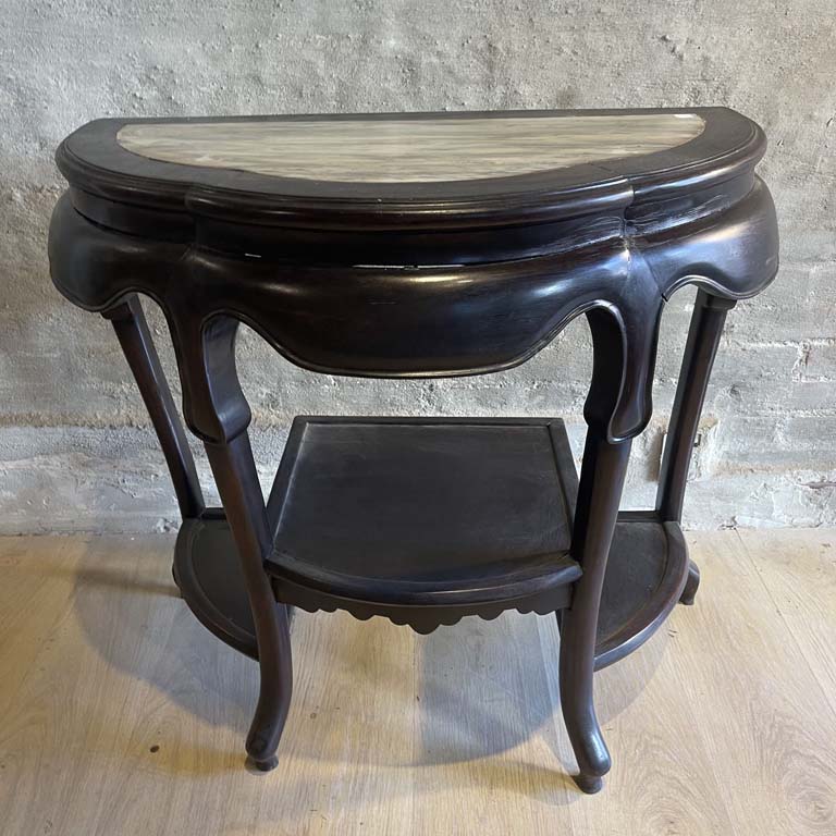 Lote siguiente: Dressoir Victoriano con tapa de mármol - Medidas: 80x41x76cm
