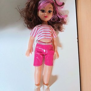 Muñeca con Pinturas y Bincha Brillante - imagen 4