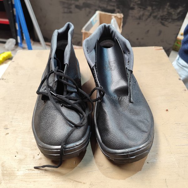 Lote de 3 Pares de Zapatos de Trabajo Negros Nuevos