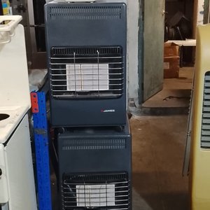 Lote anterior: 2 Estufas Eléctricas Portátiles James con Ruedas