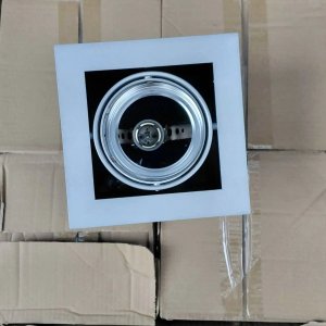Lote anterior: Caja con 4 Spots de Embutir para Lámpara AR111