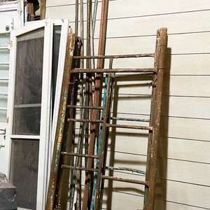 Dos Andamios Metálicos de Construcción - imagen 2