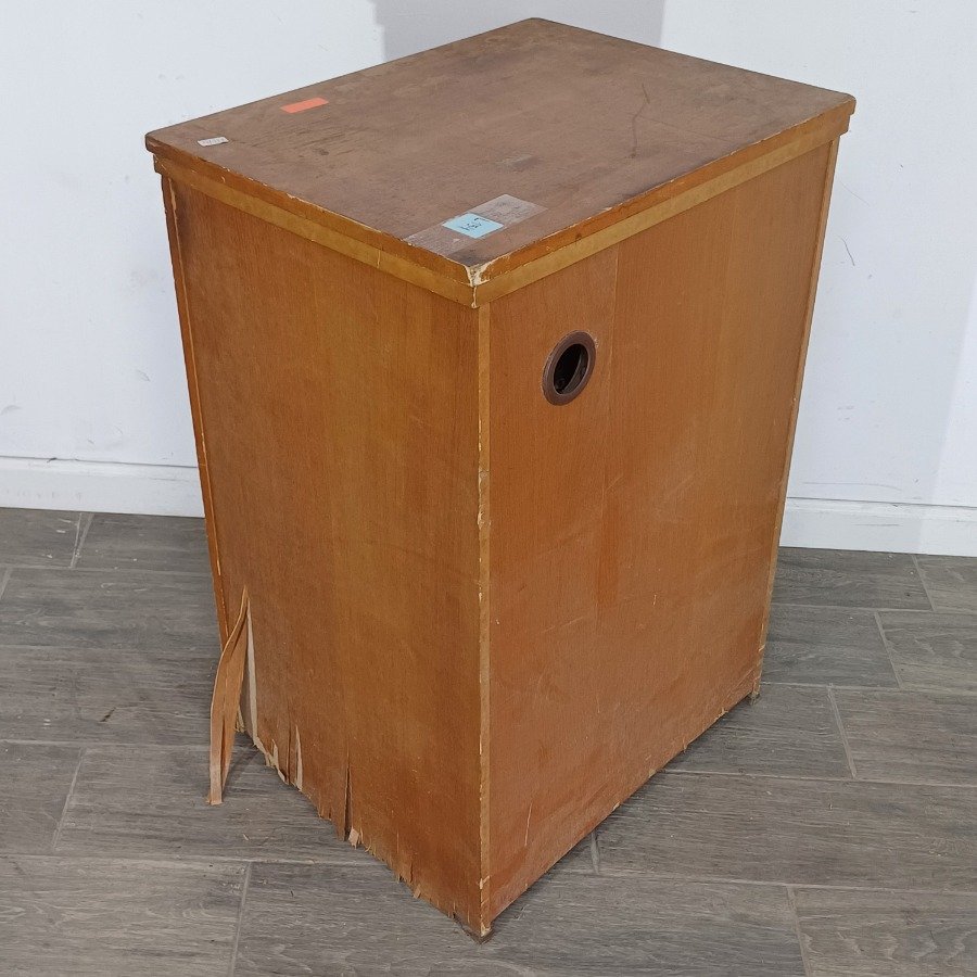 Maquina de coser con mueble vintage - imagen 10