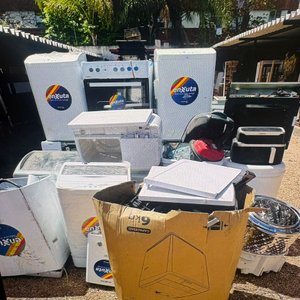 Gran Cantidad de Electrodomésticos y Artículos para Servicio - imagen 4