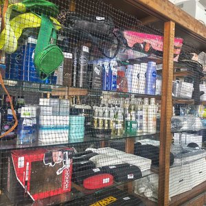 Lote siguiente: Lote Variado de Artículos de Cuidado Personal y Hogar