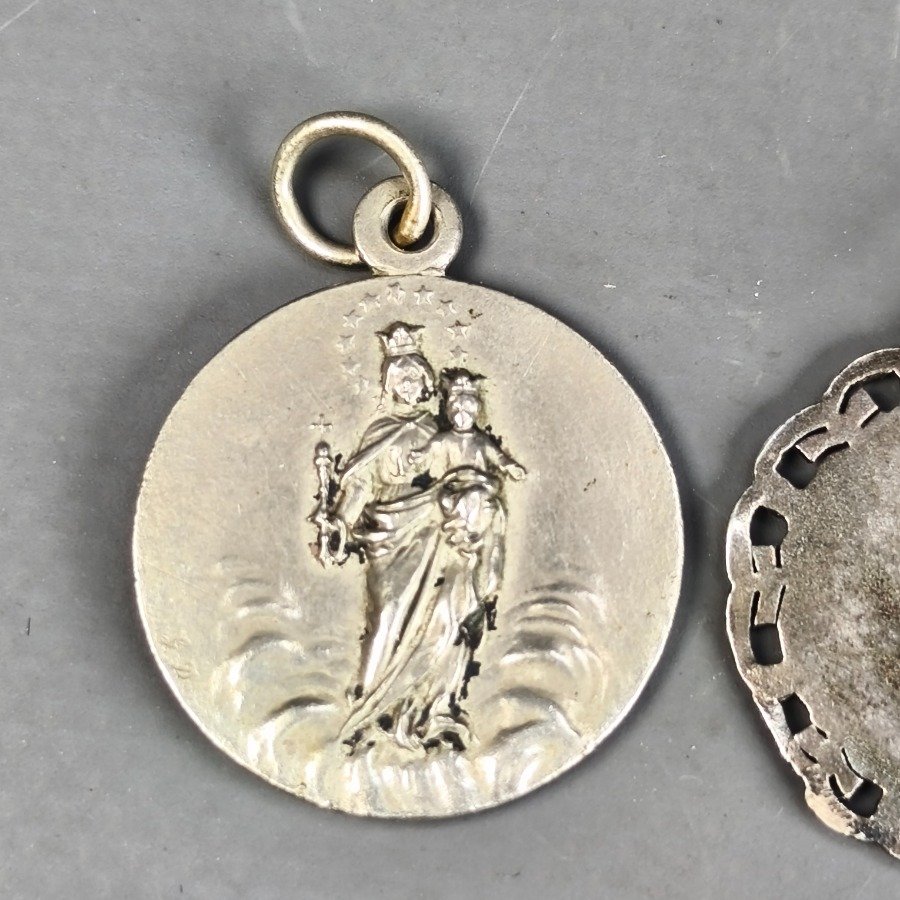 Item 16435 - Image 9