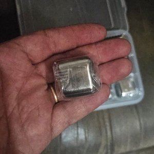 Set de 8 Cubos Refrigerantes de Acero Inoxidable para Bebidas - imagen 3