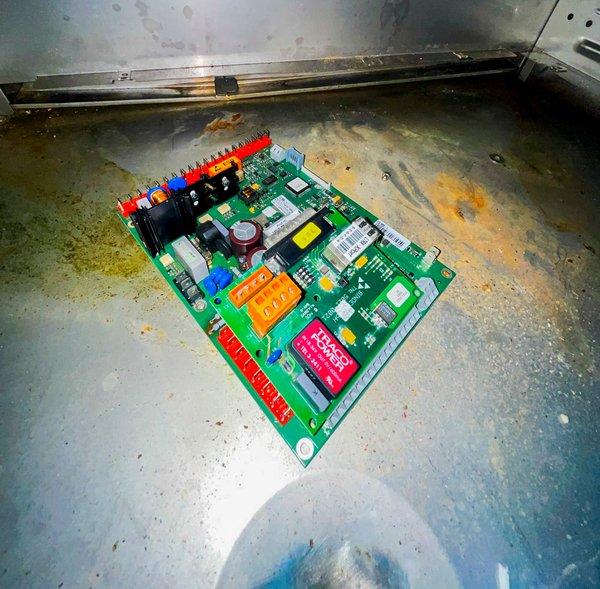 Estufa Estabilizadora Binder para reparar fuera de uso - imagen 4