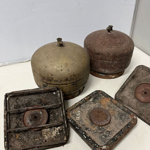 2 Garrafas de Gas 3kg y 3 Cabezales de Cocinilla Antigua - imagen 2