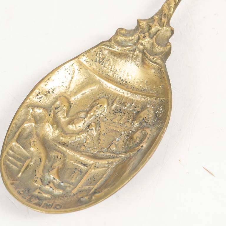 Item 2109670 - Image 1