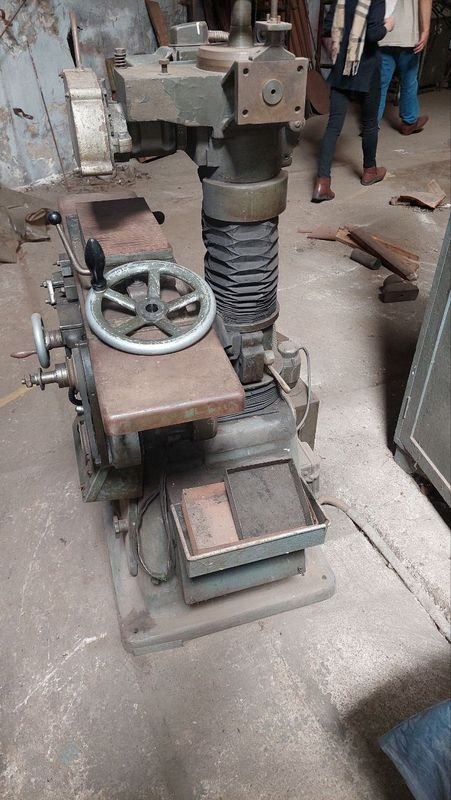 Item 758373 - Image 1