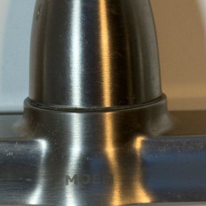 Grifería de Cocina MOEN con Ducha Telefono Integrada - imagen 6