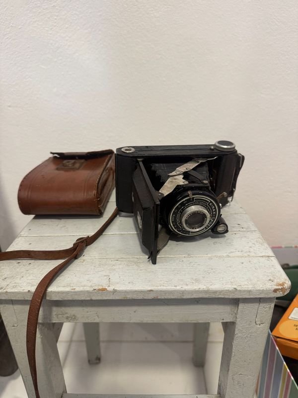 Cámara Fotográfica Antigua Plegable con Estuche de Cuero
