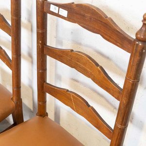 Seis Sillas Estilo Provenzal con Asientos de Cuerina - imagen 3
