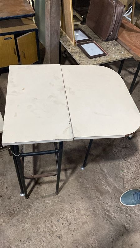 Mesa de Arrimo Extensible Hierro y MDF - imagen 1