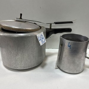Lote anterior: Olla a Presión y Lechera de Aluminio