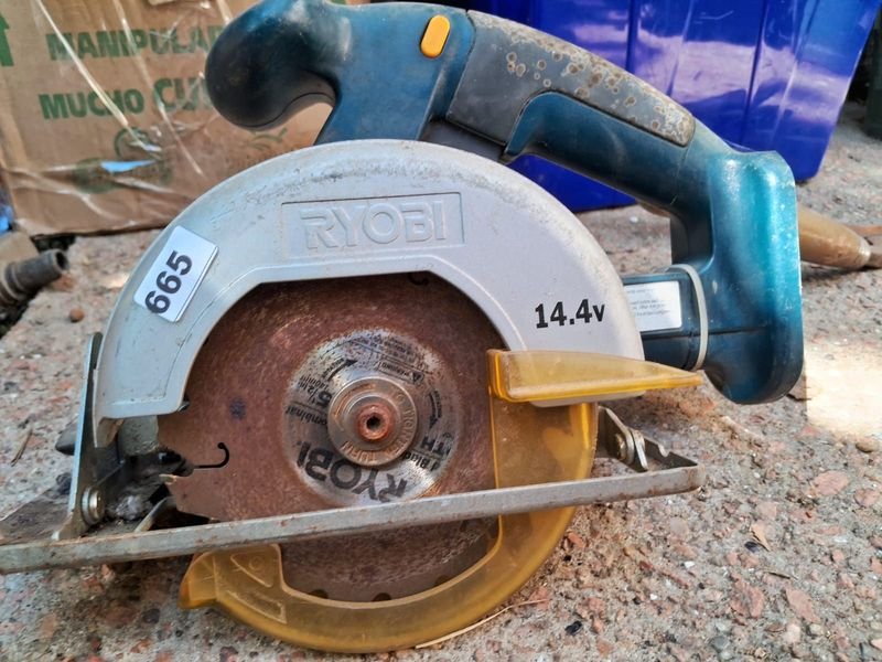 Item 886477 - Image 0