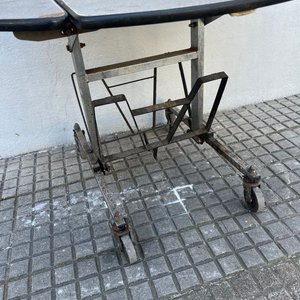 Mesa Plegable Abatible con Alas y Ruedas - imagen 5
