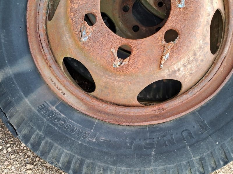 Item 896339 - Image 0