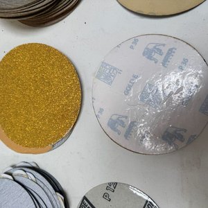 Lote de Discos de Lija para Lijadora Orbital - imagen 4