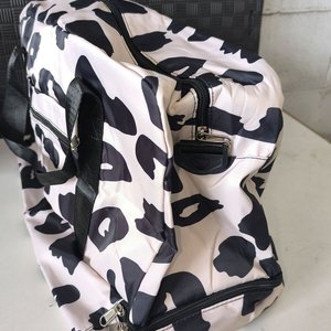 Lote de Carteras y Bolsos de Moda - imagen 3