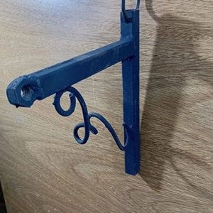 Par de Ménsulas de Herrería Artesanal para Colgar Macetas - imagen 5