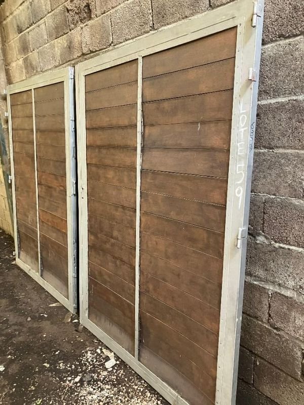 Puertas de garaje en hierro y paneles imitación madera - imagen 3