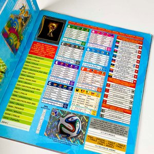 Juguete nave espacial plástico con caja, averia rueda y album figuritas 2014 incompleto - imagen 7
