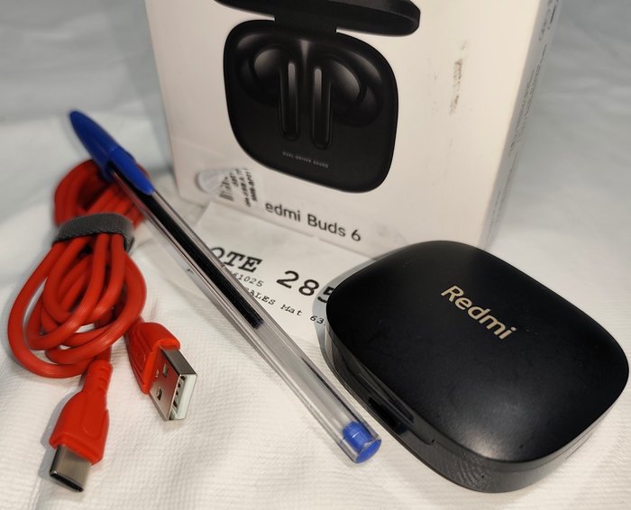 Auriculares Xiaomi Redmi Buds 6 Negros Recargables Bluetooth