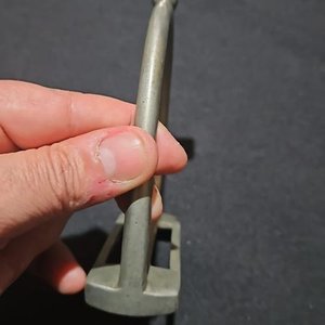 Estribo de Metal Plateado para Montar - imagen 3