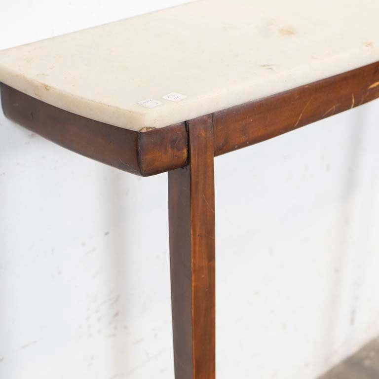 Item 2101960 - Image 1